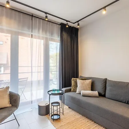 Ambria Kormoran Apartment *